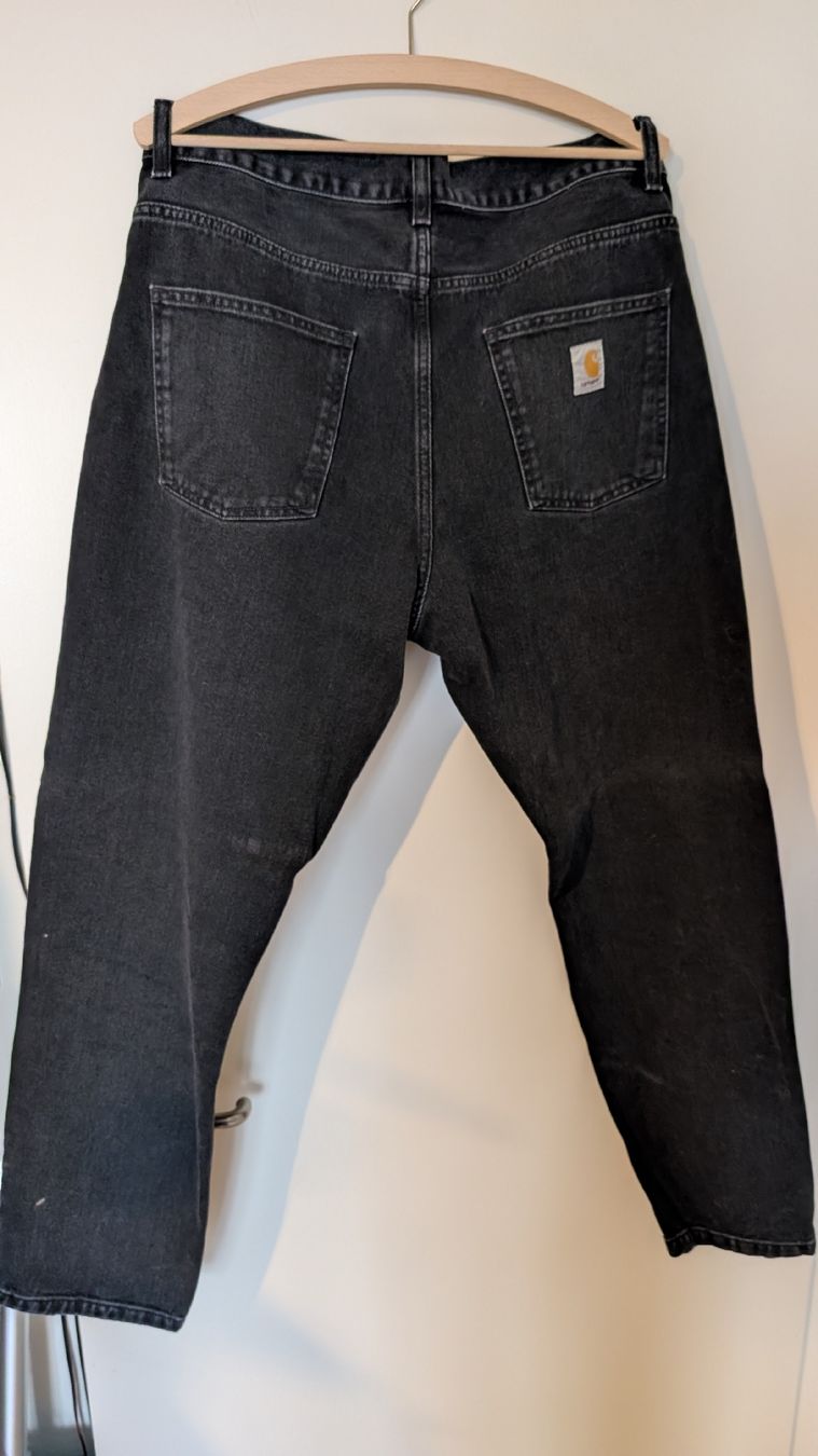 Carhartt Jeans: Carhartt WIP Jeans schwarz Gr33 – Usato da Basel venduto da san_pp89 1