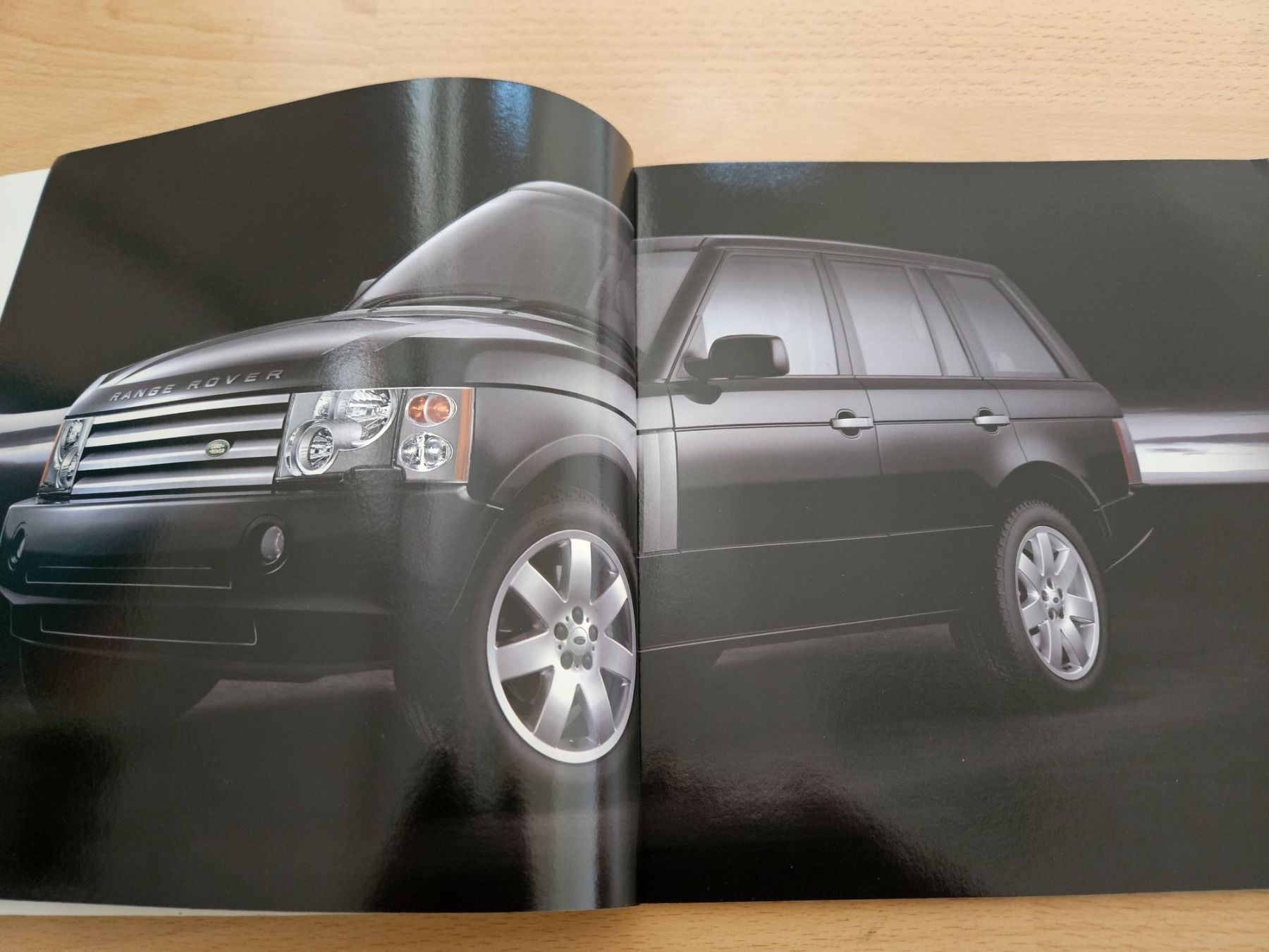 Land Rover Accessori per altri veicoli: Range Rover  New  Range Rover Prospekt USA 2003 xa – Usato da Flawil venduto da sr1_f6st 2