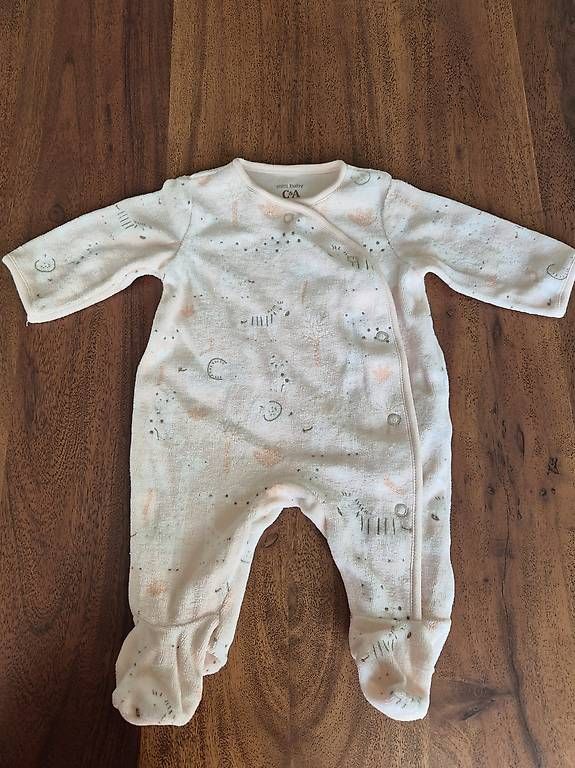 Pyjamas & Ähnliches: Strampler – Gebraucht aus Schaffhausen von NilanieS 3