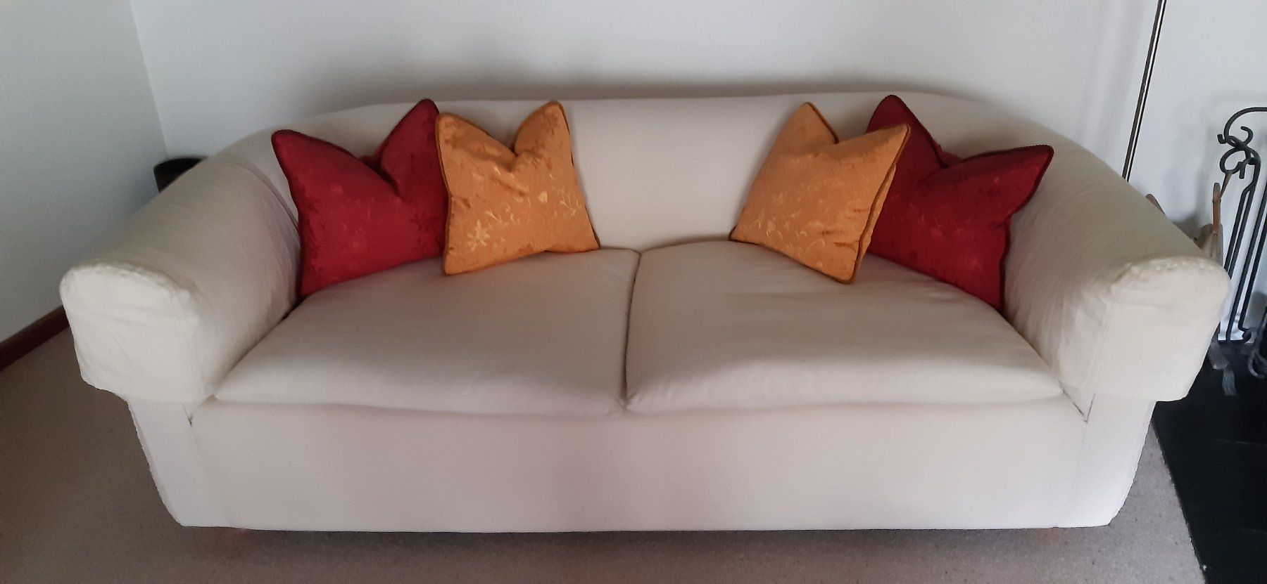 Divani: 2 Sofa 2er Set Stoffbezug, bis 31.8.26 – Usato da Uitikon Waldegg venduto da Tibi07