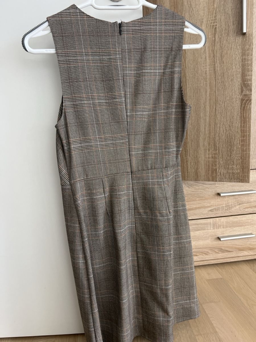 Mango Kleider: Ungetragenes Kleid – Neu (gemäss Beschreibung) aus Zürich von tyr_5j6q 2