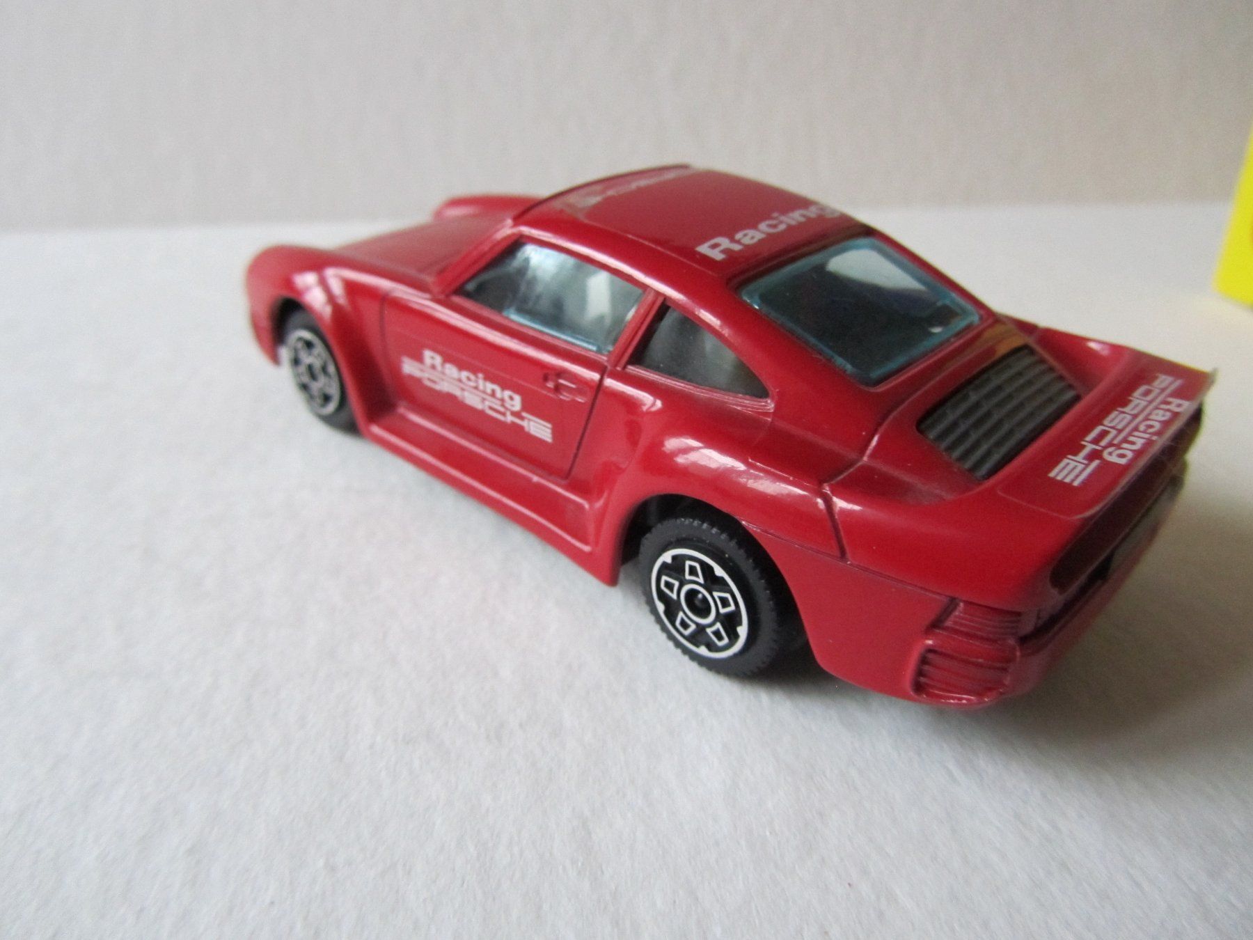 Bburago Modellini d'auto: Porsche 959, Burago, Mst 1:43 – Usato da Weiningen ZH venduto da dietsch57 3