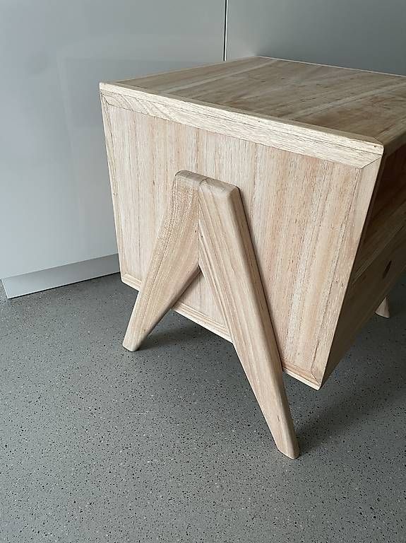 Nachttische: DETJER Nachttisch P.V.W. Holz Design – Gebraucht aus Zürich von ann_lv2n 2
