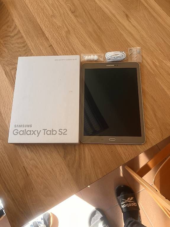 Tablettes PC: Galaxy Tab S2 32 GB – D'occasion à Ried-Brig par SR19