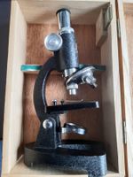 Vintage Microscop