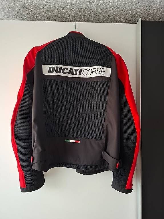 Giacche: Ducati Töffjacke – Usato da Olten venduto da rita085