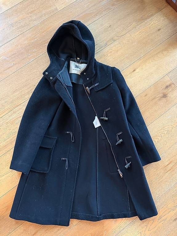 Cappotti: Burberry Dufflecoat – Usato da Schindellegi venduto da Poshanna