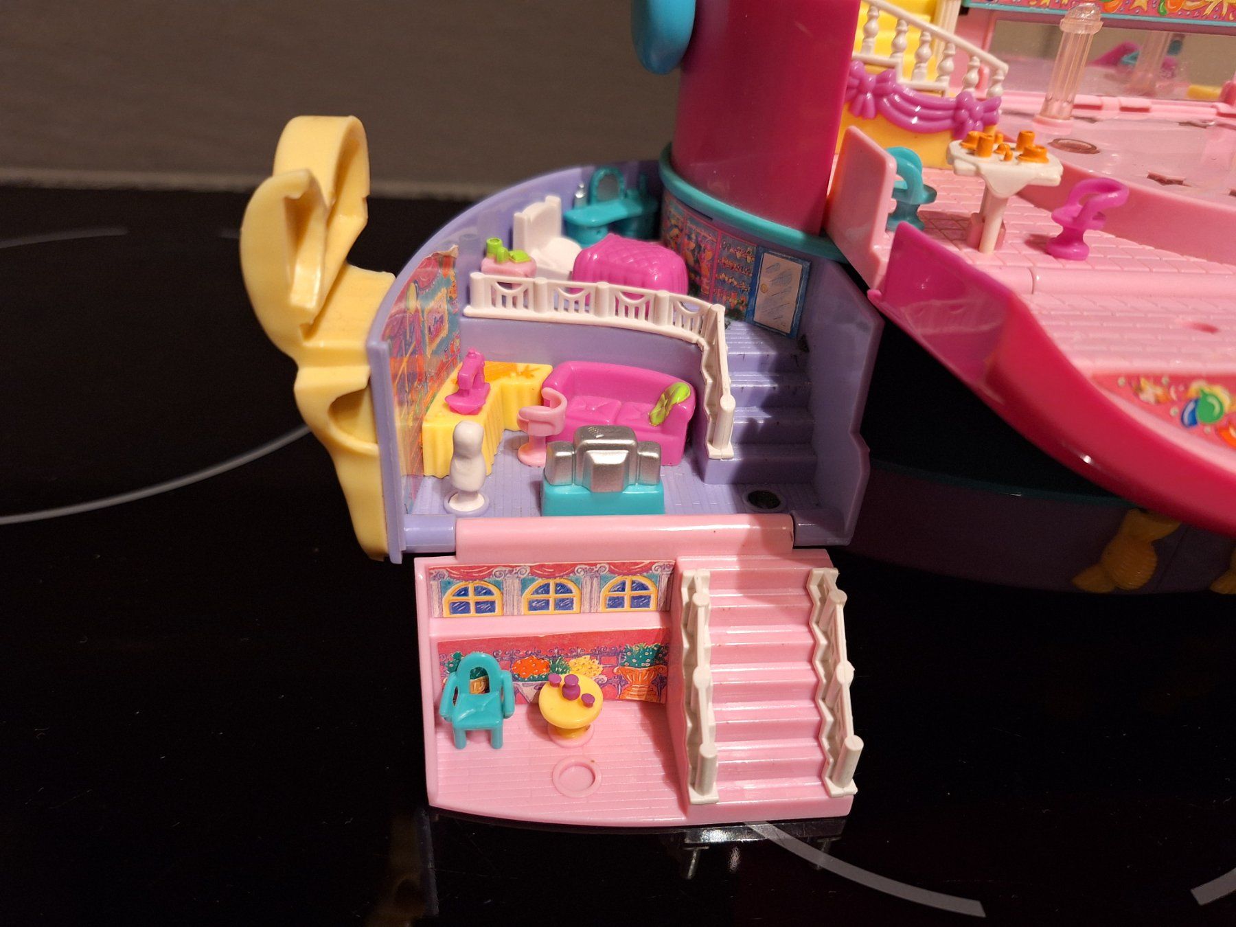 Polly Pocket Carillon: Polly Pocket 1995 Hatbox nur Dose – Usato da Möhlin venduto da teddybaer8 5