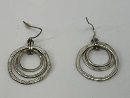 Boucles d'oreilles fantaisie argentées cercles empilés
