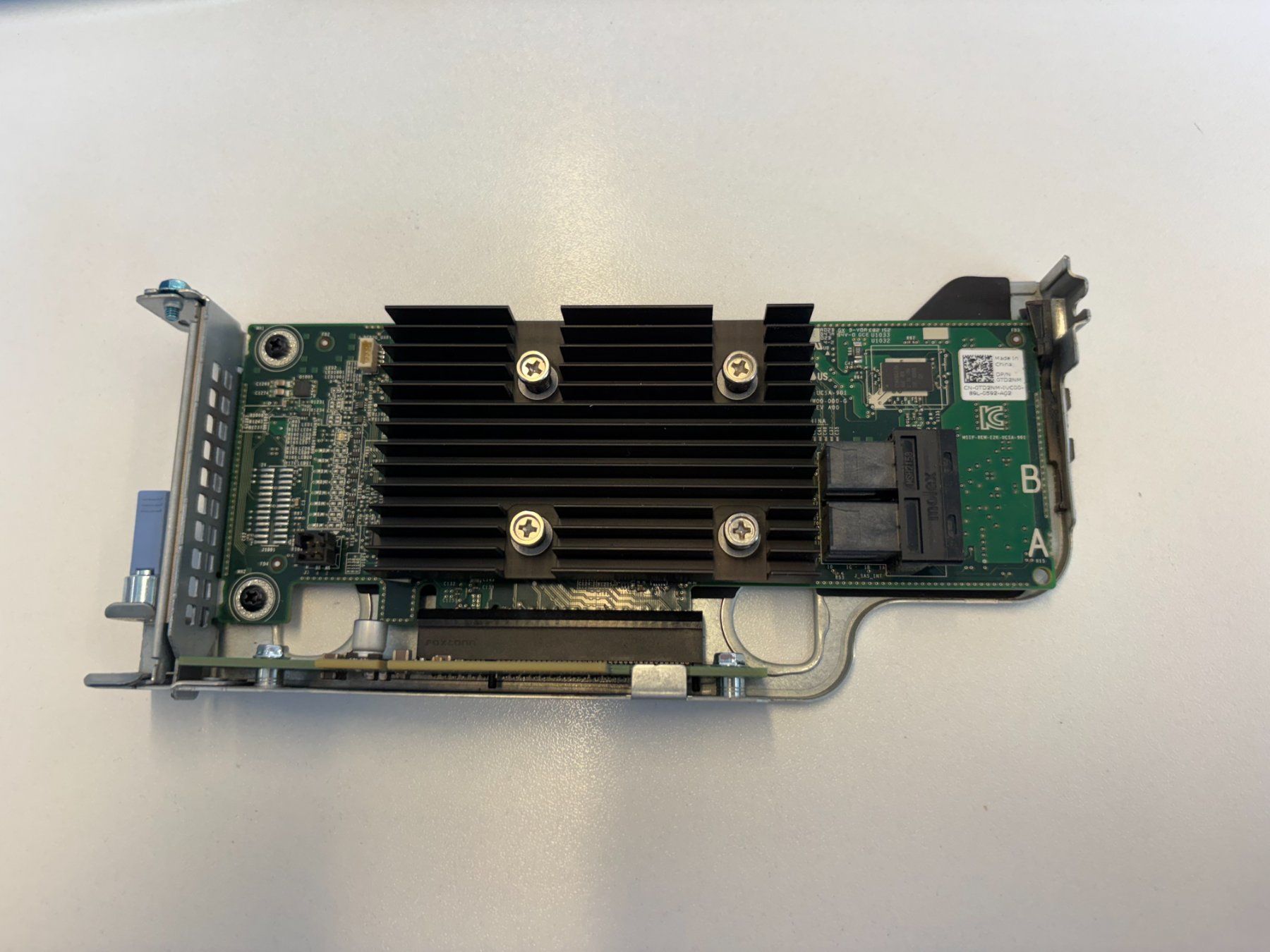 Dell Unità & Adattatore: Dell PERC H330 Adapter (Low Profile / Riser) – Usato da Langnau am Albis venduto da IhreIT 2