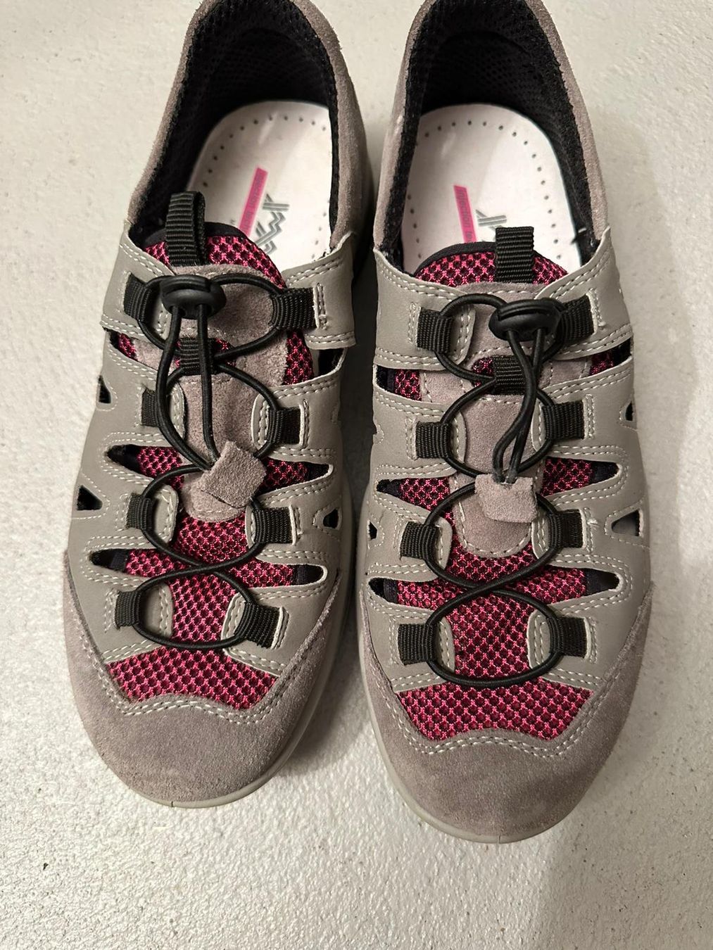 Scarpe da uomo: Schuhe Grösse 39 – Usato da Burgdorf venduto da interstellar2