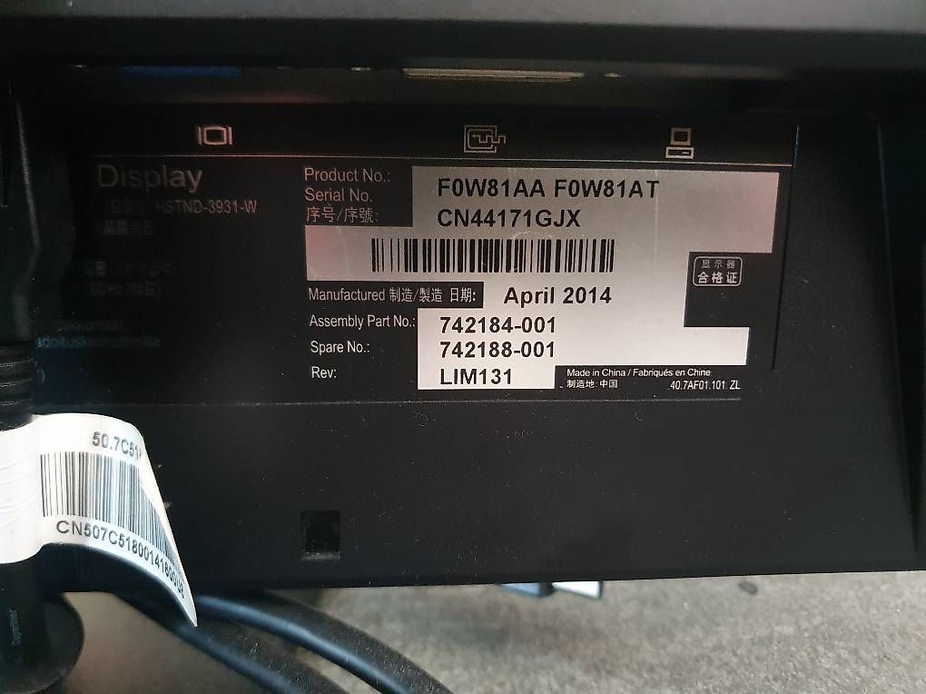 Monitor: HP Bildschirm – Usato da Luzern venduto da Reikigirl7 1
