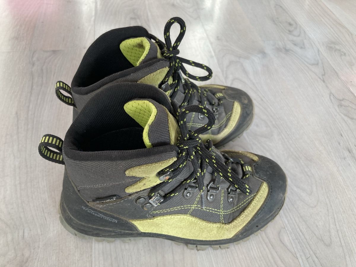 Scarpe da uomo: Wanderschuhe Weissenstein 32 – Usato da Amden venduto da Karplusan