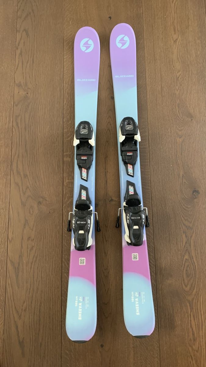 Blizzard Skis: Blizzard Kinderski 108cm – Gebraucht aus Ried-Brig von Feuerhut