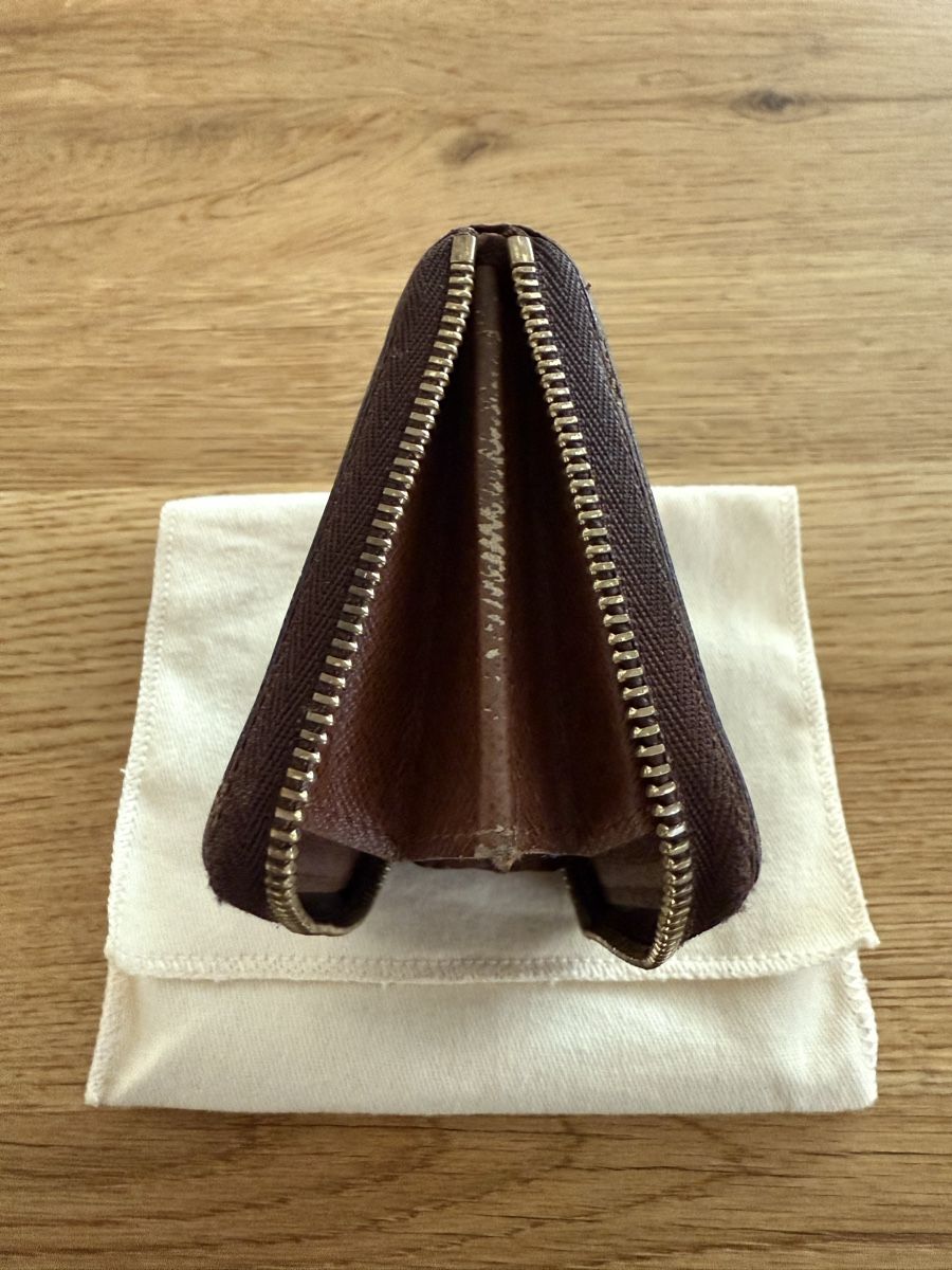 Louis Vuitton Portamonete: Louis Vuitton Portemonnaie – Nuovo (secondo la descrizione) da Wetzikon ZH venduto da and_6557 4