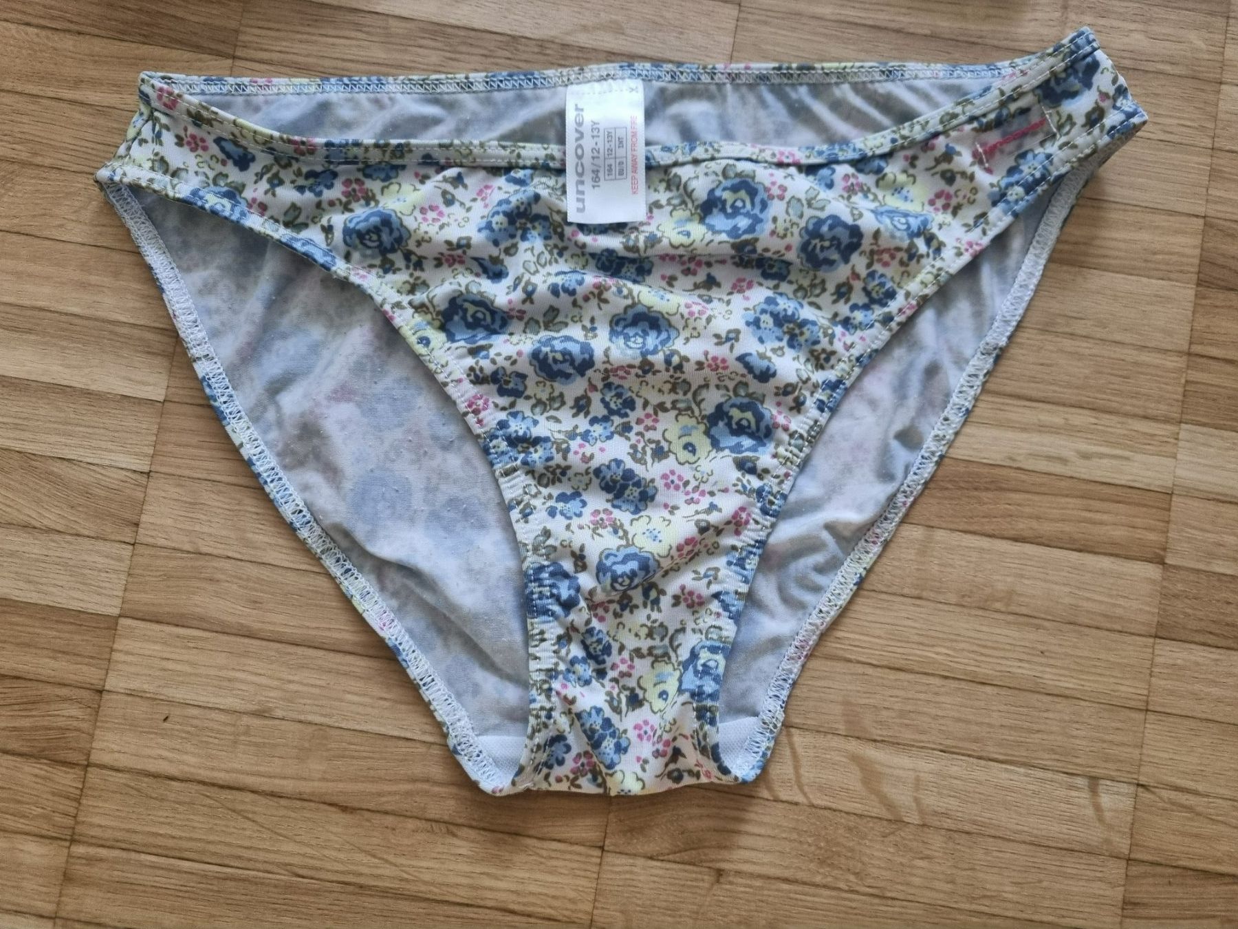 Costumi da bagno & Bikini: Badeanzug / Bikini / Zweiteiler - Gr. 164 – Usato da Neftenbach venduto da DanielaS01020304 2