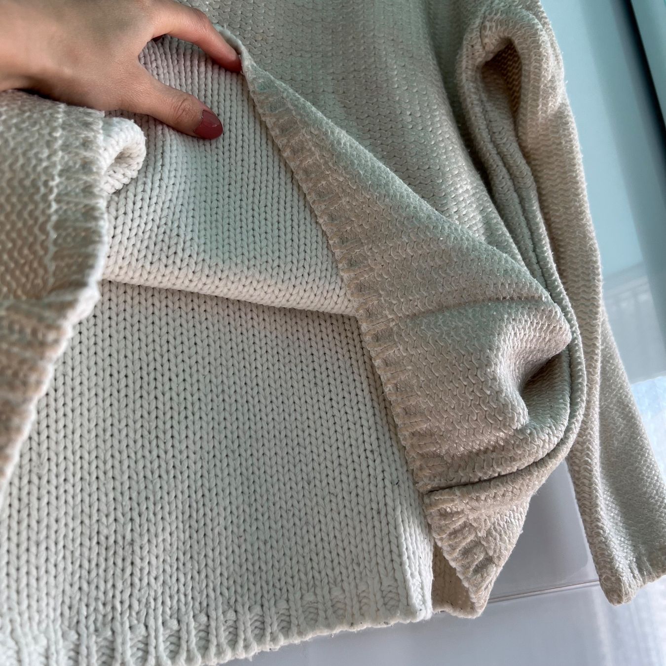 Mango Maglioni & Felpe: Mango glänzender Pullover Gr. S – Usato da Tagelswangen venduto da SpicyChicken 4