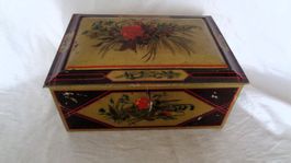 Alte Blechdose ±1920  mit Schlüssel / Blumen / Ab Fr. 25.-