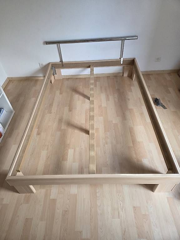 Letti: Lit avec sommier  – Usato da Montricher venduto da schopfy98