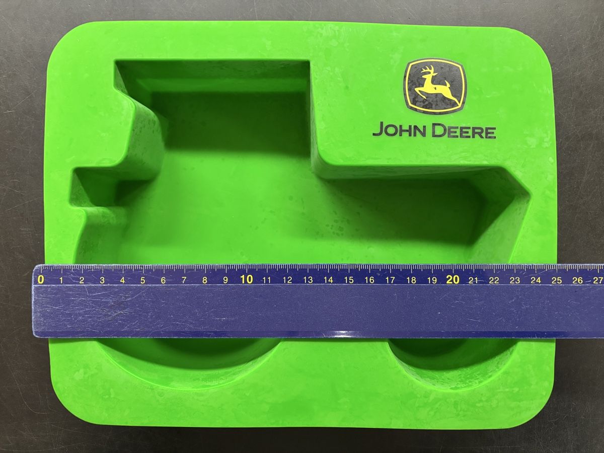 Backformen: Backform John Deere Traktor – Gebraucht aus Büren an der Aare von Nikito2001 1