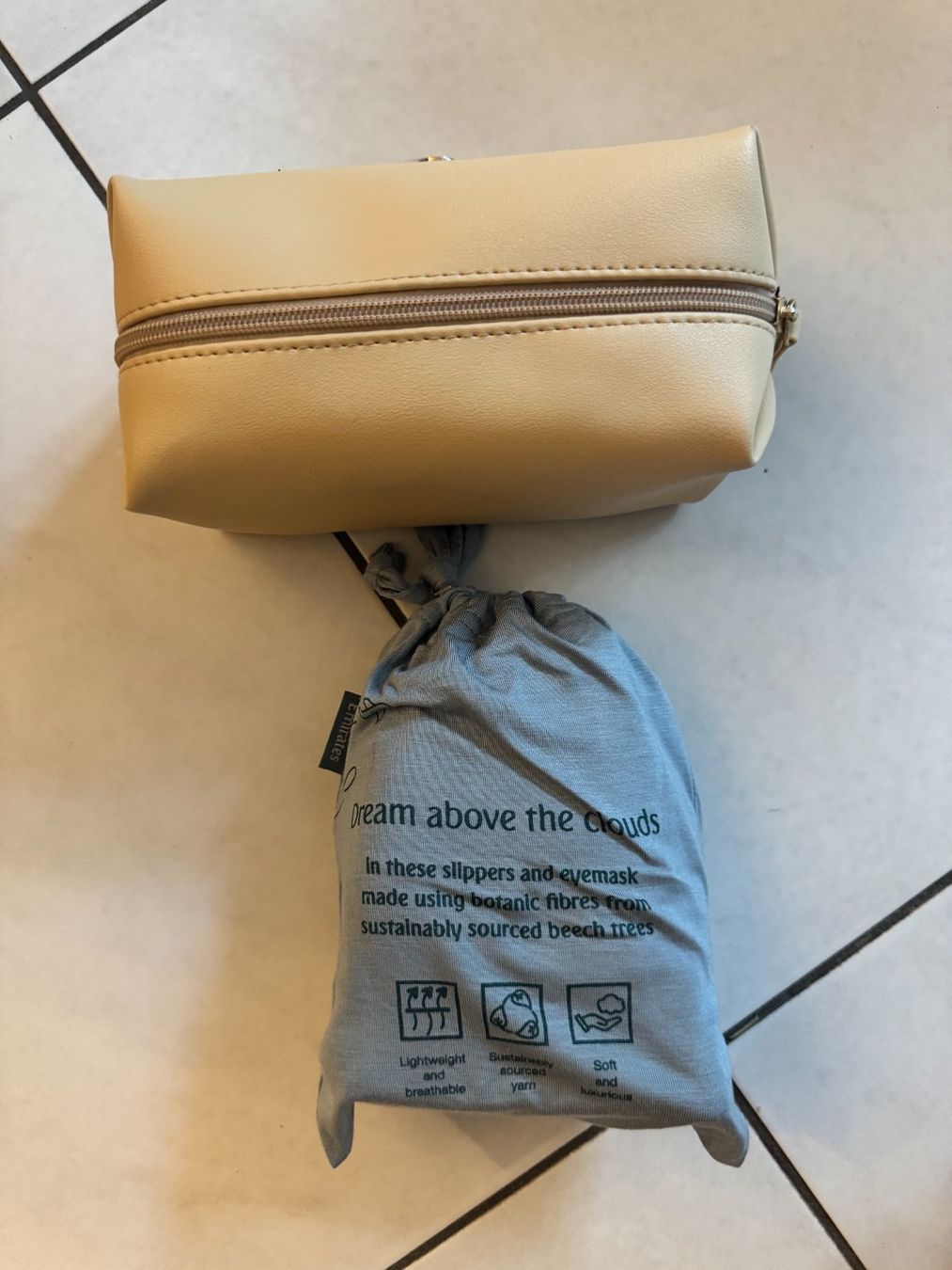Custodie per cosmetici: NEU - Emirates BUSINESS CLASS  Set Nr 10 – Nuovo e nell'imballaggio originale da Maienfeld venduto da Fashion_2009 1