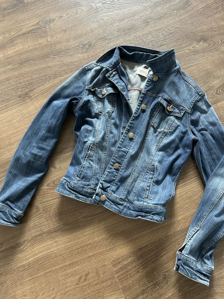 Mango Vestes: Veste en jeans Mango – D'occasion à Bôle par sev_n85b