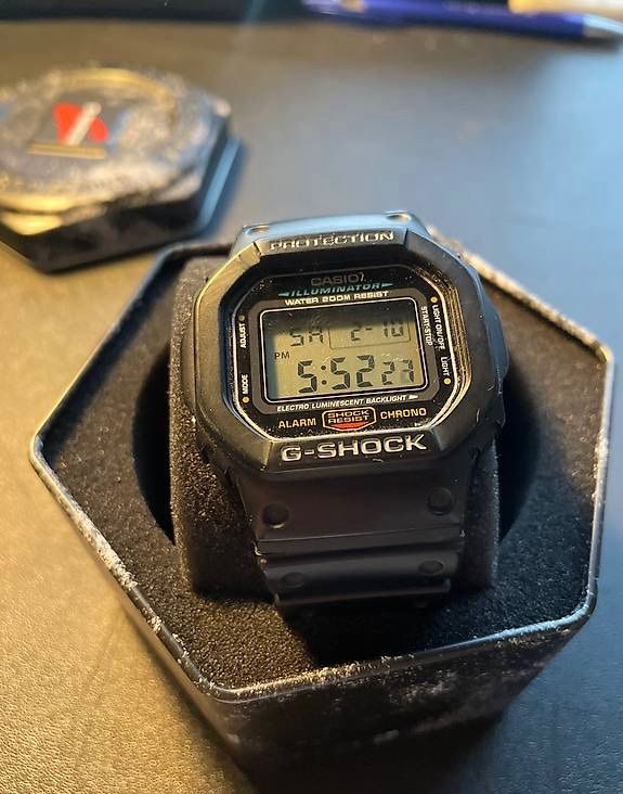 Casio G-Shock DW5600E | Kaufen auf Ricardo