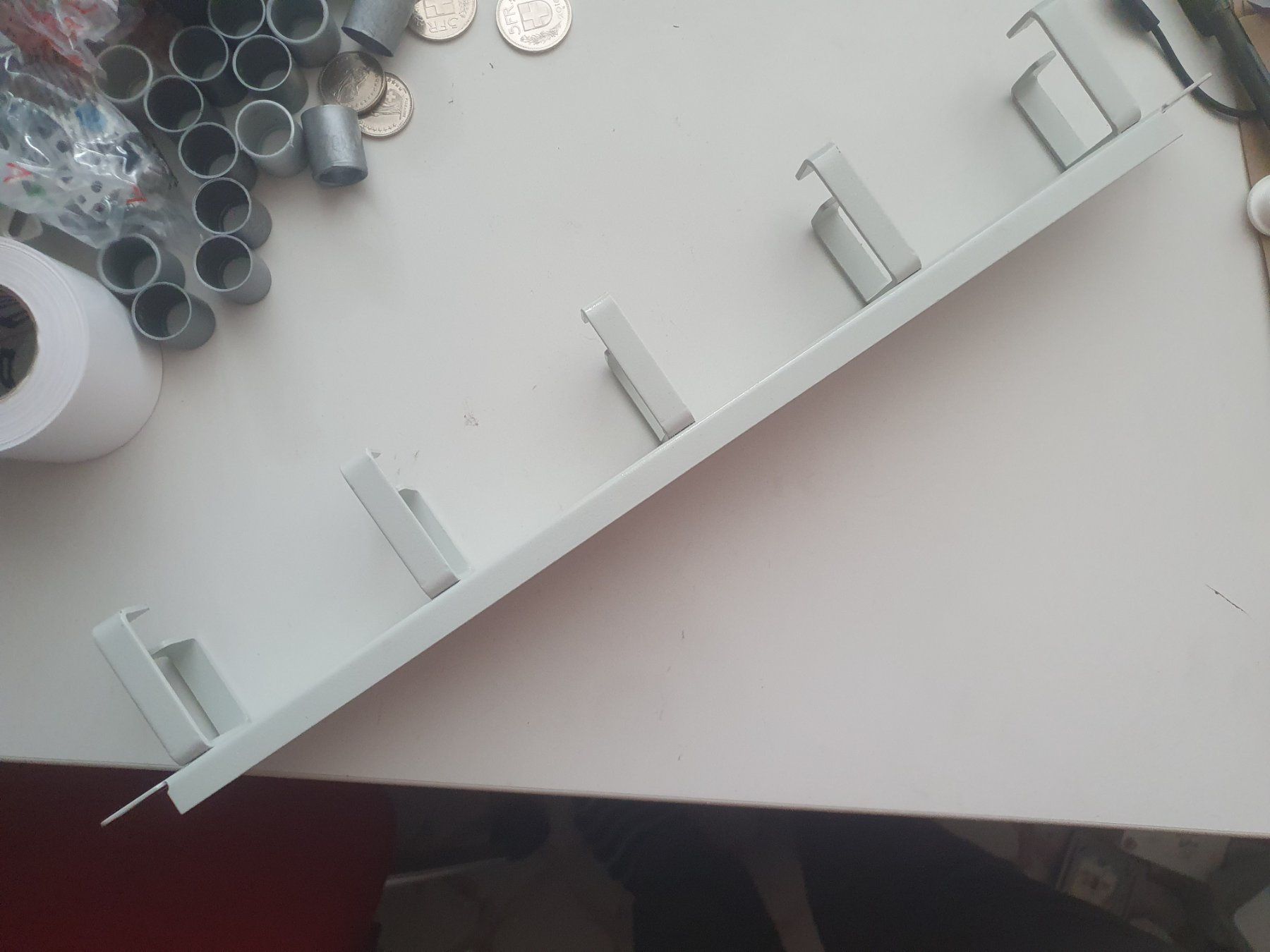 Racks & Cavalletti: Kabelführung 19" Rangierpanel Kabelführungspanel 55mm Menge? – Usato da Zürich venduto da Alibaba1234 4