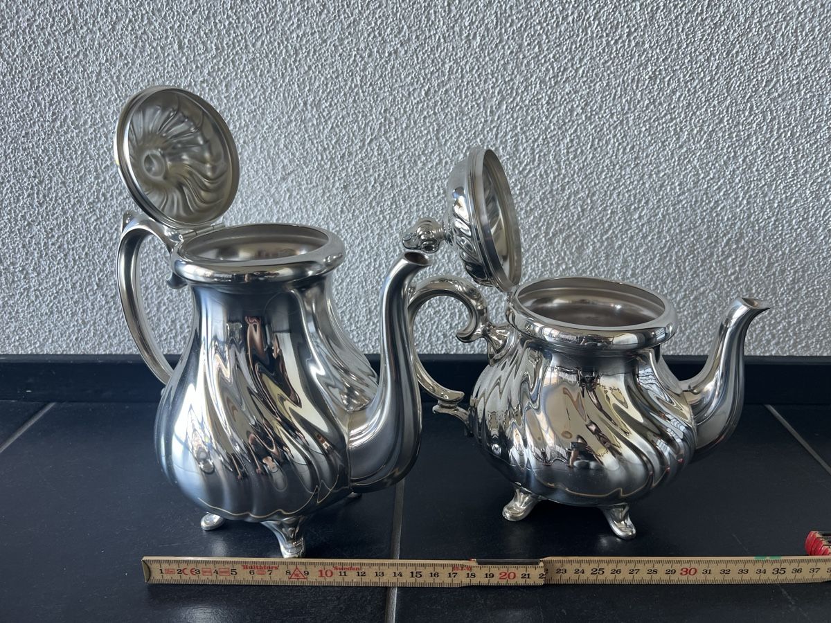 Set di piatti: Alpacca Tee-/Kaffeeservice, versilbert, vintage, komplett – Usato da Perlen venduto da Chregle1 6
