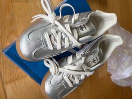 Adidas Gazelle Sneaker Silber 37.5