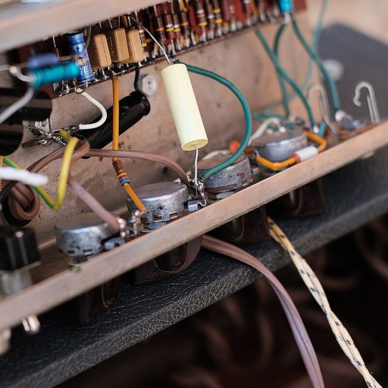 Epiphone Amplificatori: 1962 Epiphone Devon Tremolo Amp – Usato da Iseo venduto da Fandango-Guitars 9