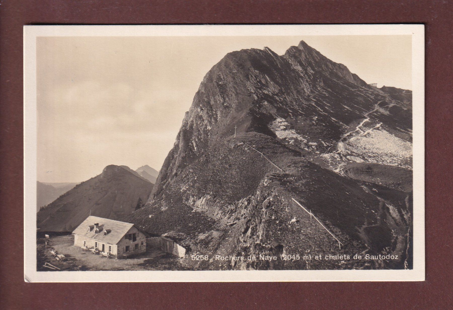 Cartoline postali: ROCHERS DE NAYE - Chalets de Sautodoz – Usato da Pully venduto da nicecards