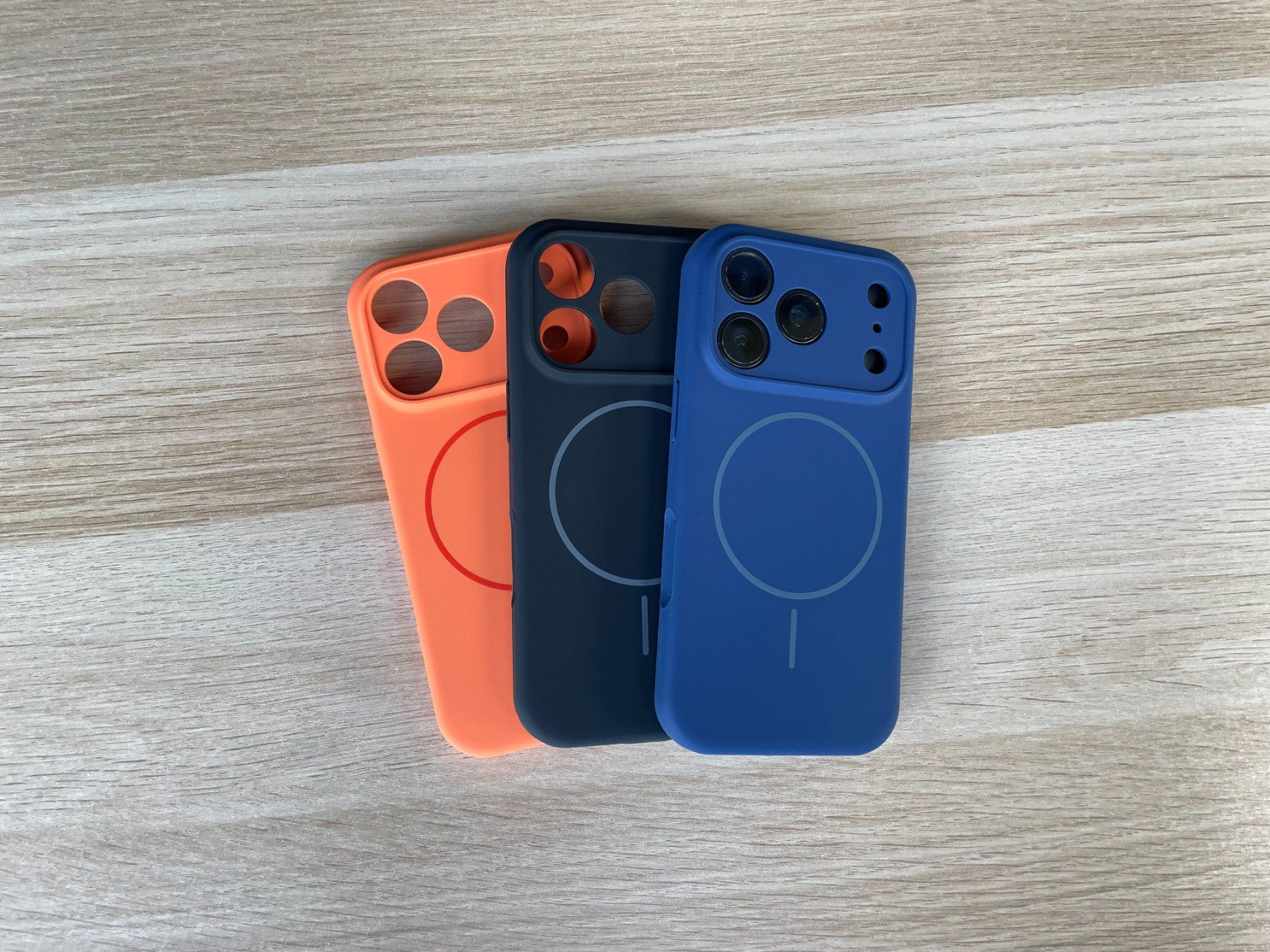 Apple Coques & Protection écran: 🌊 Coque iPhone 17 Pro Max | MagSafe – Neuf avec emballage d'origine à Thônex par Suisse.Shopping 2