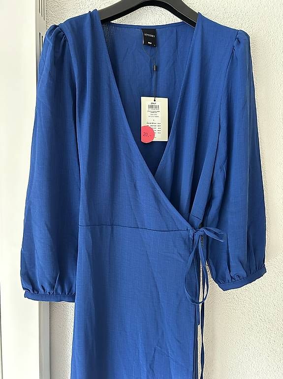 Vestiti: Kleid Neu – Nuovo e nell'imballaggio originale da Kehrsatz venduto da mem_2v6k 1