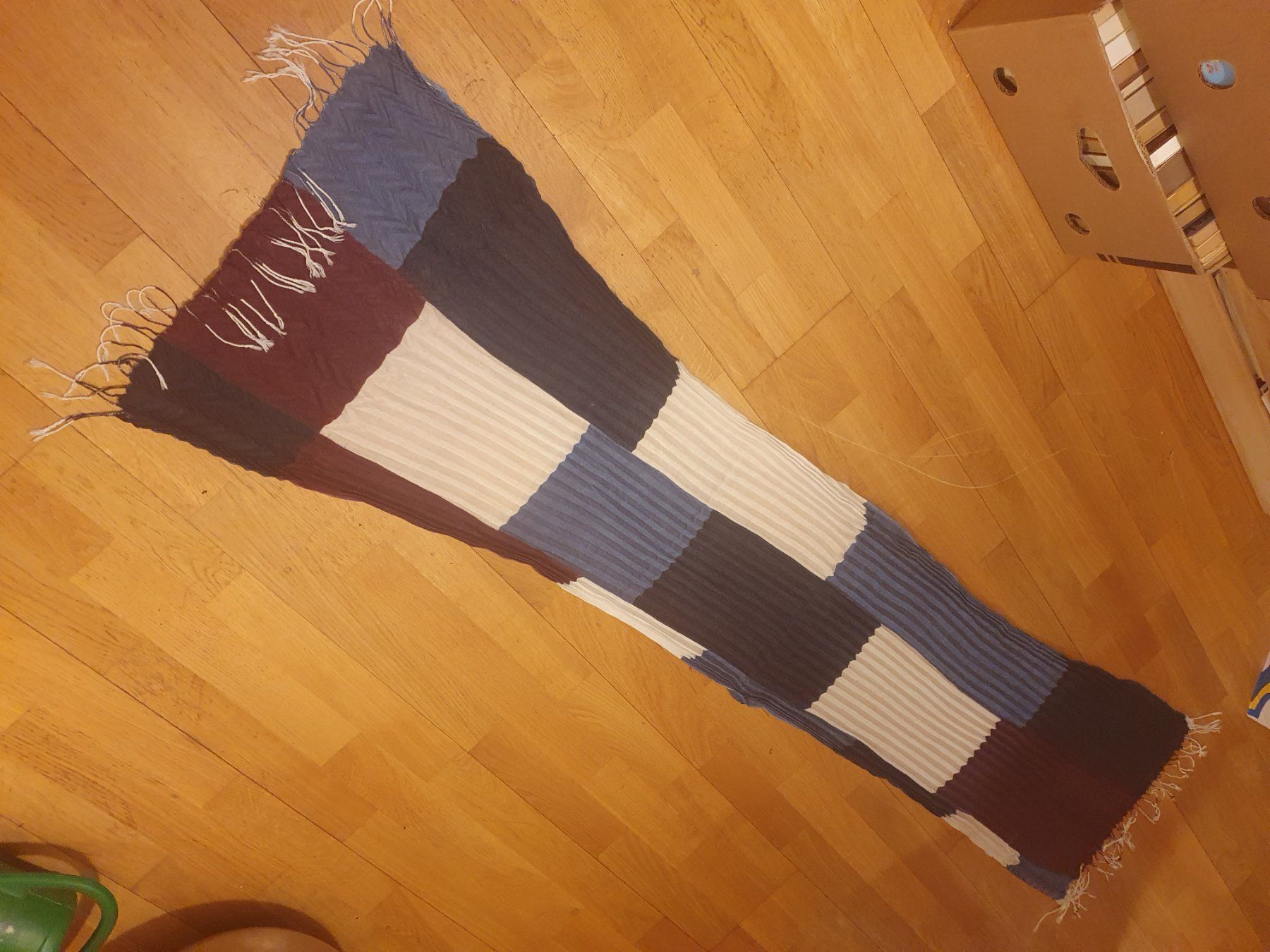 Schals: Baumwollschaal Würfelmuster 185 x 50 cm – Gebraucht aus Zürich von loosebone