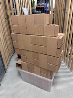 Cardboard building lego bricks (~100 items)
