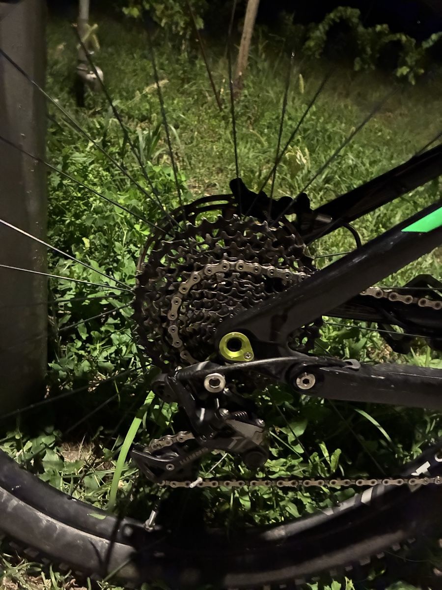 Cube Velos: Cube full carbon 27,5 misura M  – Gebraucht aus Biasca von Wolfabri 3