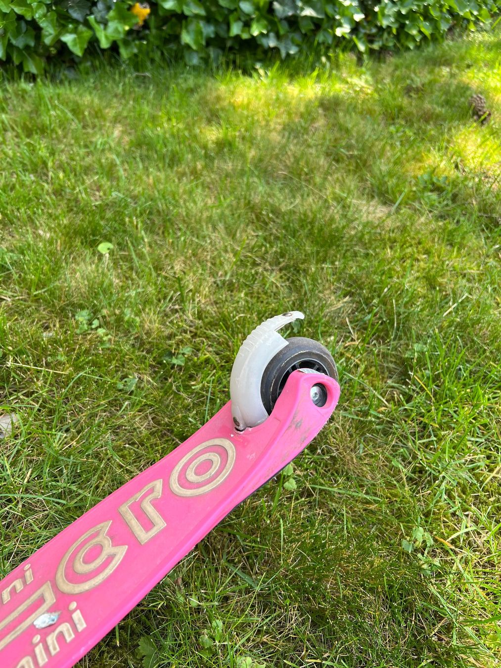 Micro Kickboard: Micro Mini Scooter Pink – Usato da Oberengstringen venduto da afaikzh 6
