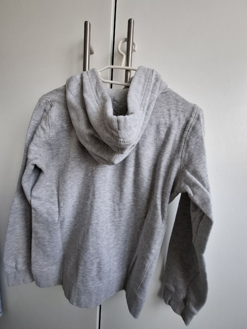 Maglioni & Felpe: Kapuzenjacke grau xs, Versand möglich – Nuovo (secondo la descrizione) da Neuenhof venduto da summer_25 2