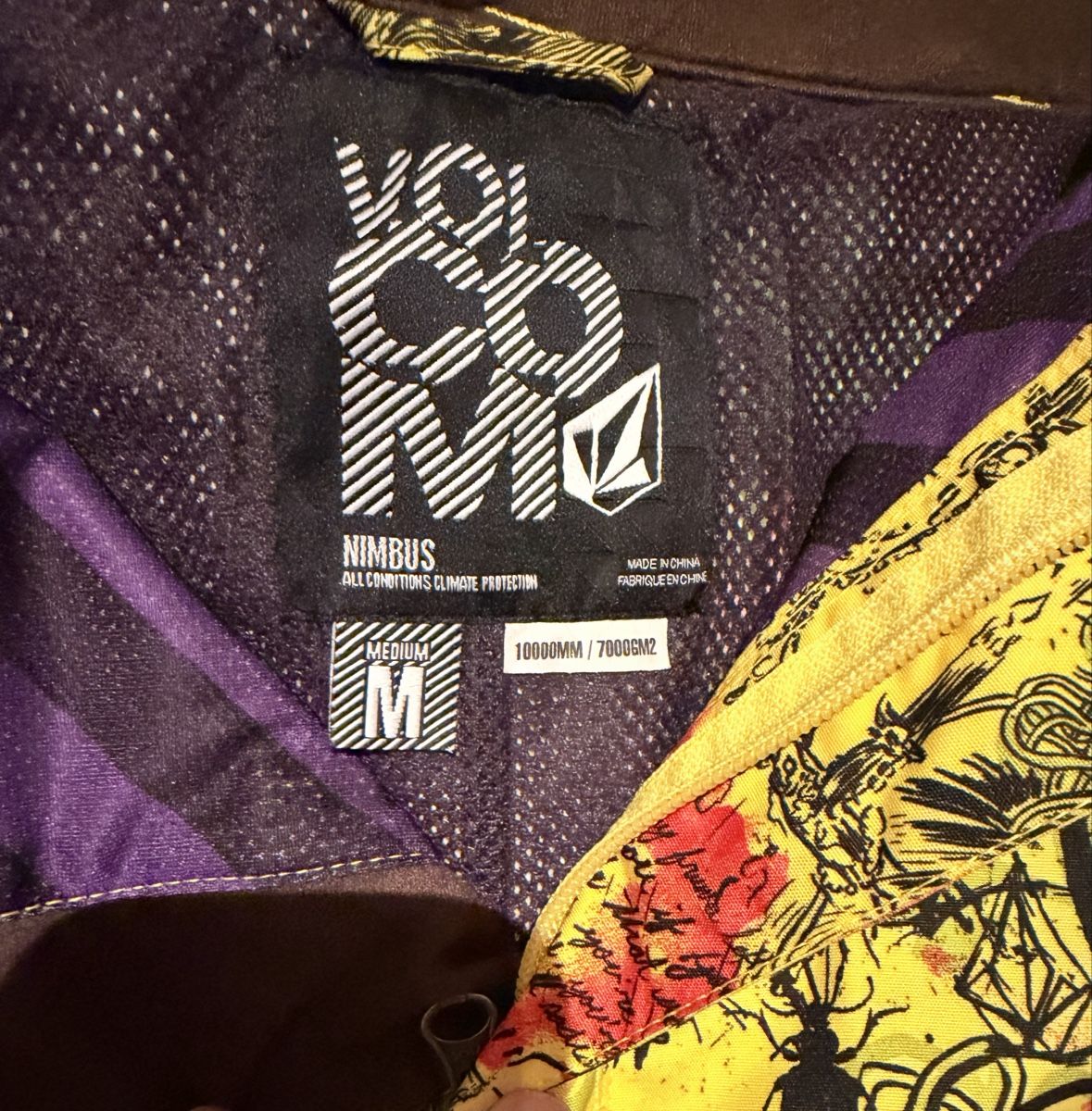Completi: Volcom Jacke & Hose Nimbus Serie – Usato da Sierre venduto da Bilgi3 4