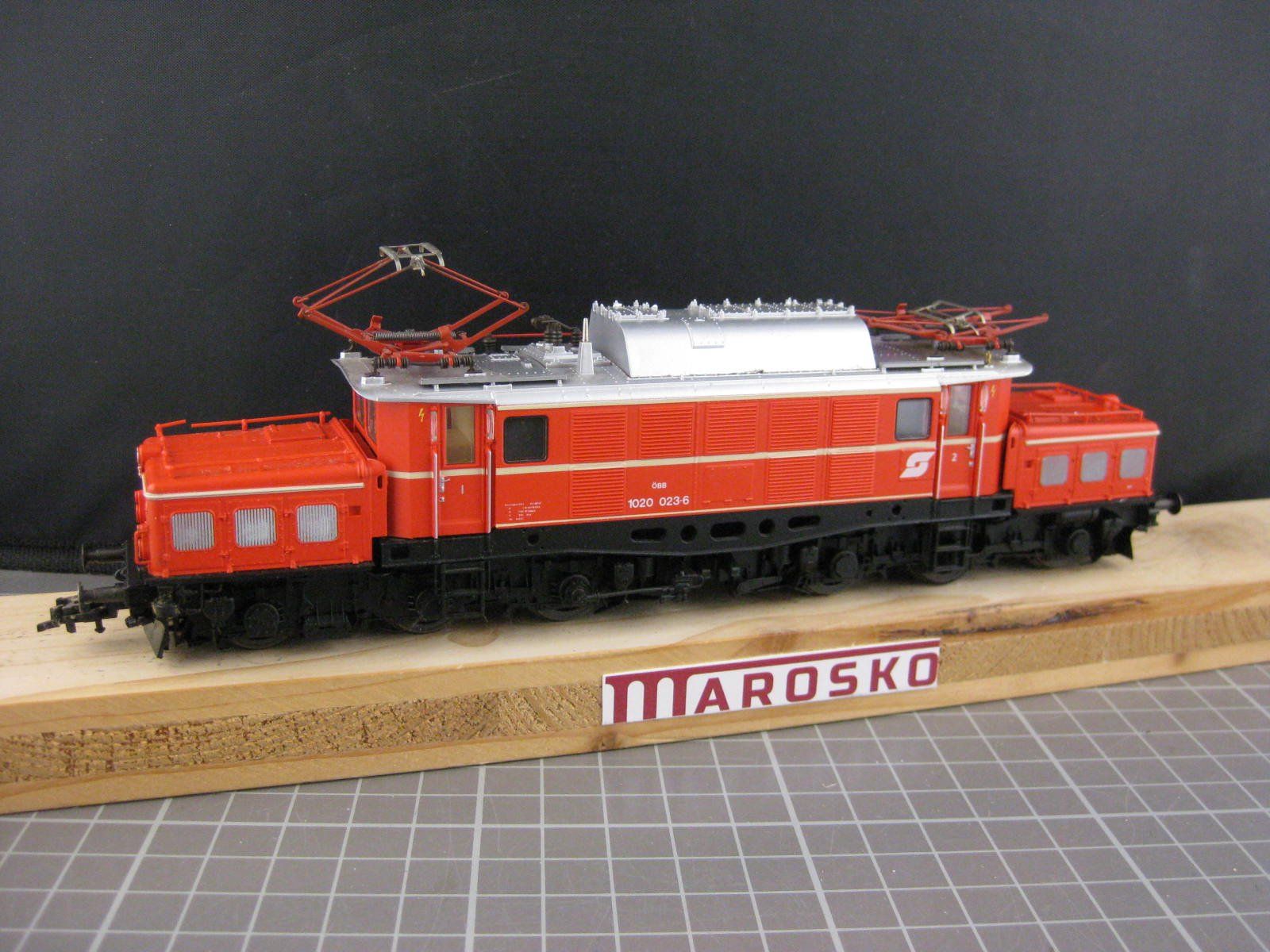 Roco Modelleisenbahnen: Roco 43485 ÖBB BR 1020, mit OVP, H0, DC – Gebraucht aus Malters von Marosko