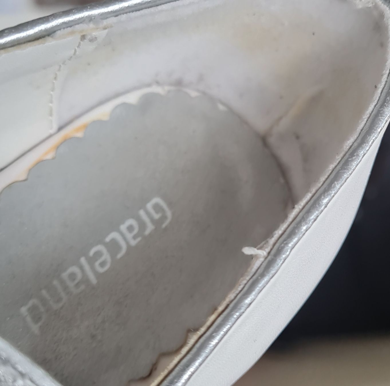 Graceland Schuhe für Mädchen: Schuhe elegant Mädchen Gr. 33 – Gebraucht aus Beinwil Freiamt von tafa8 8