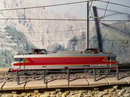 Trix 51 2084 00 Spur N E-Lok SNCF 6536