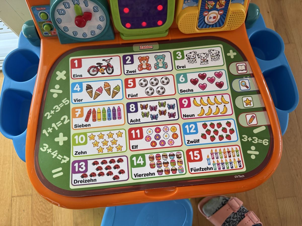 Vtech Giocattoli: VTech Kindertisch mit Stuhl – Usato da Erlen venduto da Brpi22 2