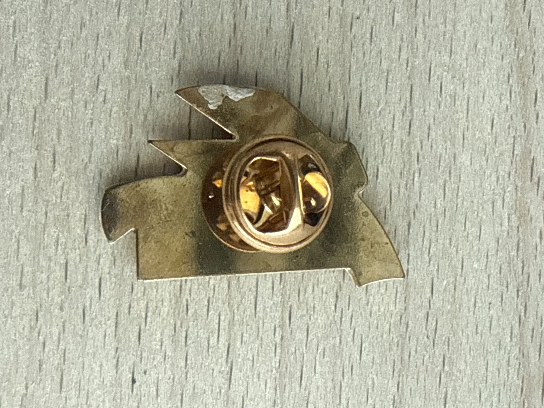 Placchette & Badge: Pin  Suzuki GSX – Usato da Glattbrugg venduto da Schweigmatt 1