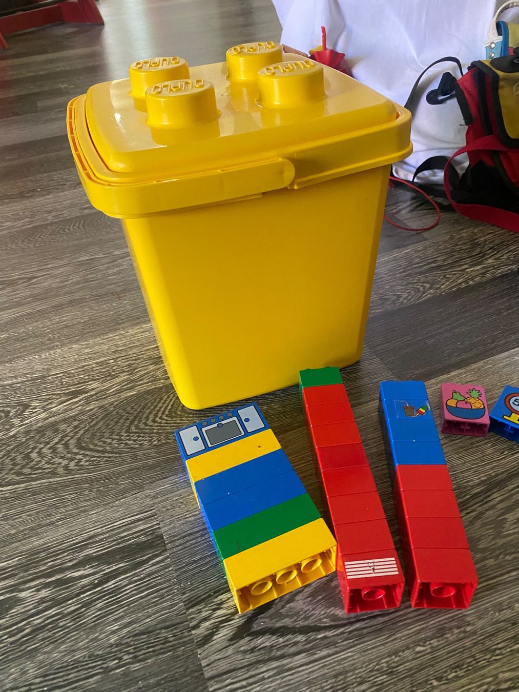 Lego Giocattoli: Diverse Lego Duplo mit BOX – Usato da Allenwinden venduto da Obalu 2