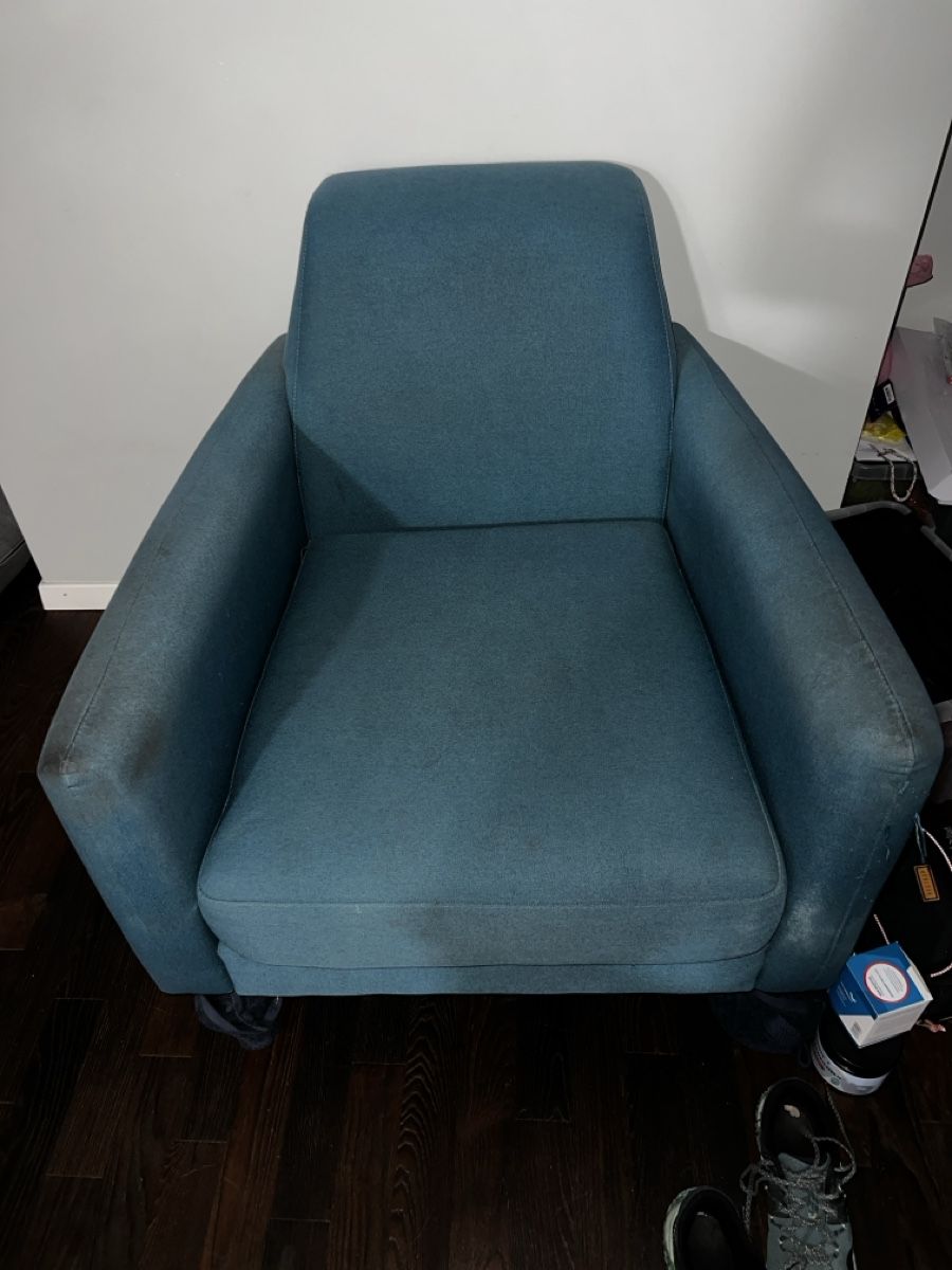 Poltrone: Gratis Sessel / Fauteuil 80x80x80cm – Usato da Biel/Bienne venduto da dio_ph2w