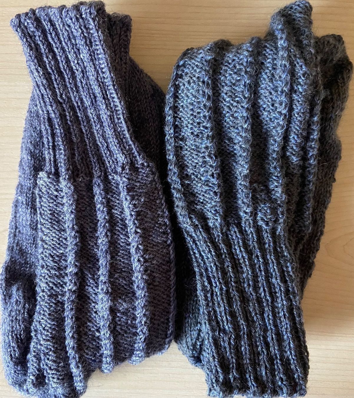 Socken: Socken Handgestrickt – Neu und originalverpackt aus Reiden von haandena