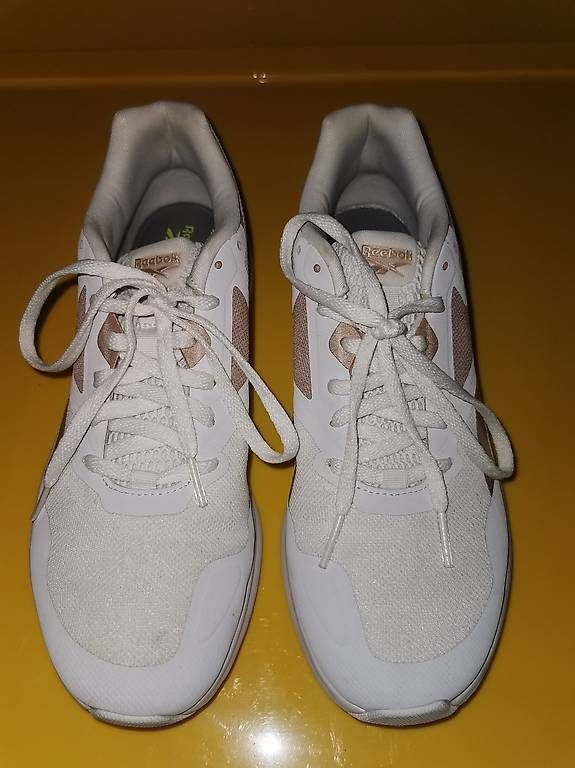 Scarpe da donna: Reebok MemoryTech Damen Sneaker VHB Preis  Gr. 40 – Usato da Langendorf venduto da ima_vcn7