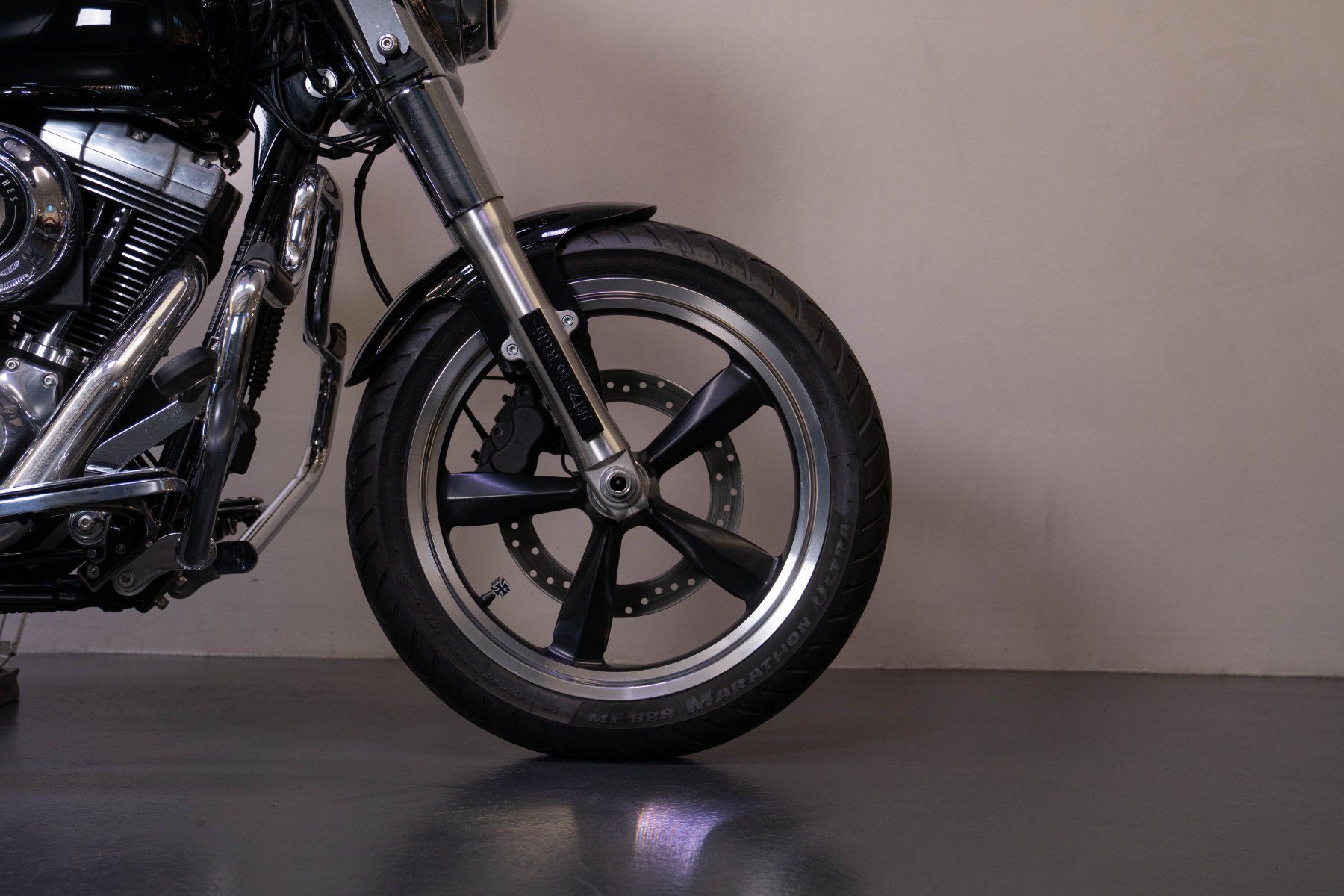 Harley-Davidson Chopper: Harley Davidson FLD 103 Switchback – Gebraucht aus Hünenberg von Maxim369 9